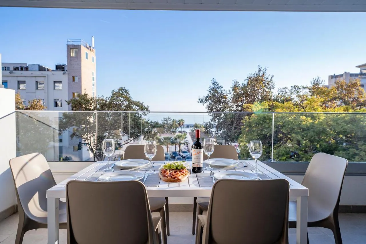 Aqua Apartments Bellamar, Marbella