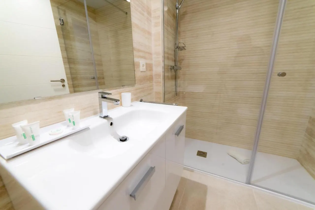 Aqua Apartments Bellamar, מארבלה ספרד